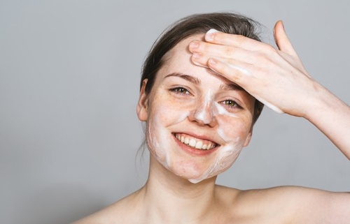 Todas las alternativas para realizar una limpieza facial
